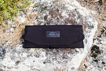 Last inn bildet i Galleri-visningsprogrammet, Overland Solar Ascent 40 Watt Solar Charger