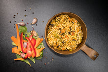 Last inn bildet i Galleri-visningsprogrammet, TACTICAL FOODPACK® VEGGIE WOK AND NOODLES (VEG) 551KCAL

